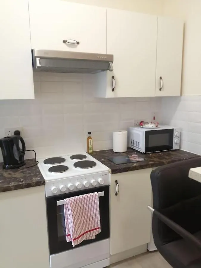 Charming 1-Bed Apartment In Cork