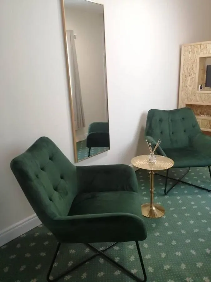 Charming 1-Bed Apartment In Cork