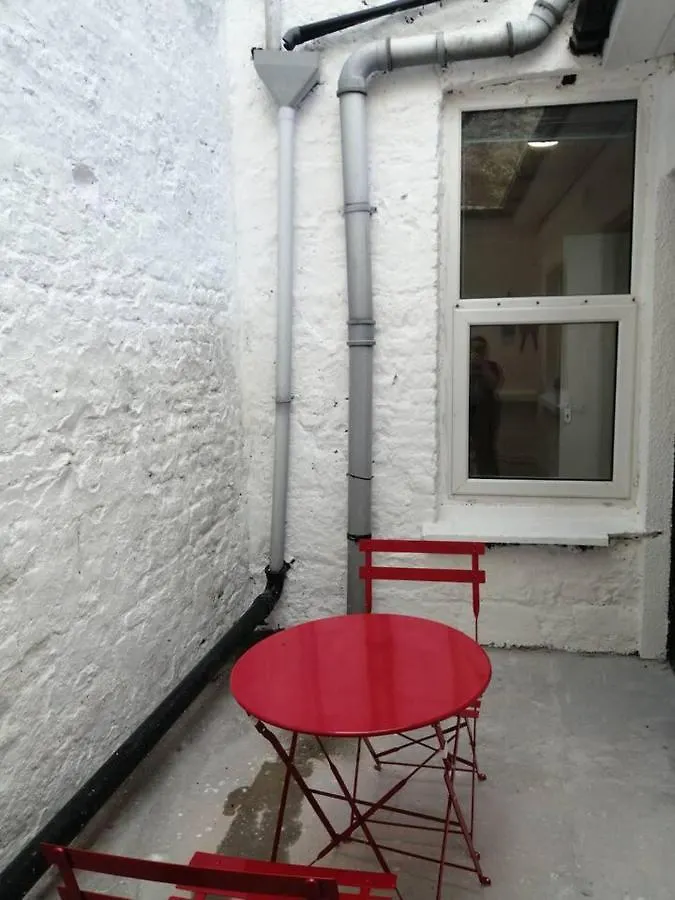 Charming 1-Bed Apartment In Cork